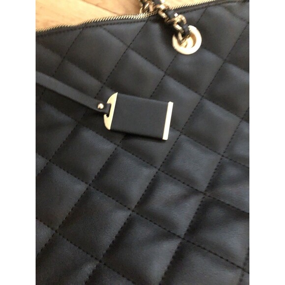 Madison West Womens Handbag Black Leather NWOT Zip Snap Closure - Picture 4 of 10